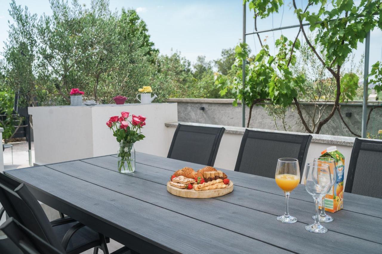 Apartman Rusula Vodice Exterior photo